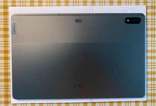 联想小新 Pad Pro12.6 真机现身:直角边框 和 A4 纸一般大