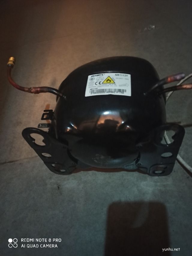 看视频自己尝试动手修理坏了多年的三星冰箱,这里分享给大家。