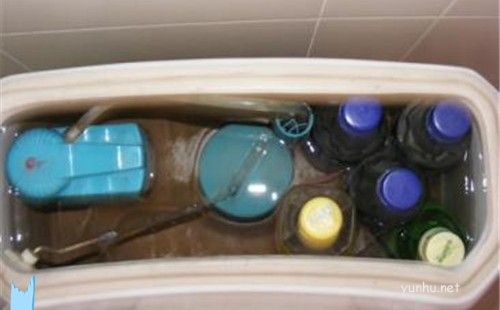 马桶冲水阀漏水怎么修?马桶冲水阀漏水原因