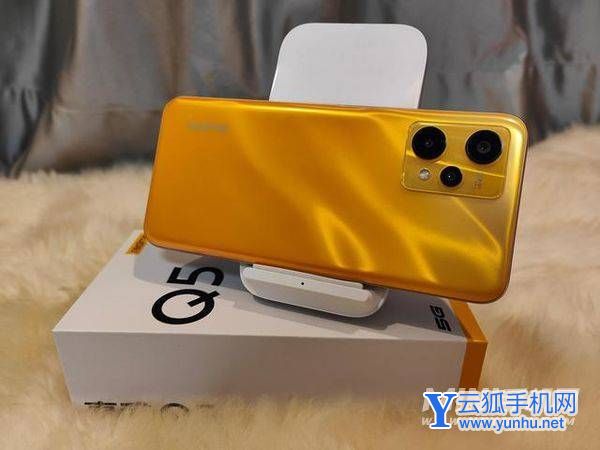 真我Q5和真我Q3pro区别对比-哪个性价比更高-购机建议