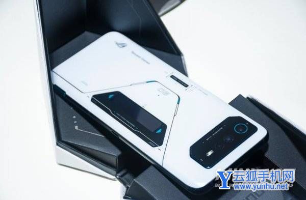 ROG游戏手机6Pro全面评测-真机上手测评